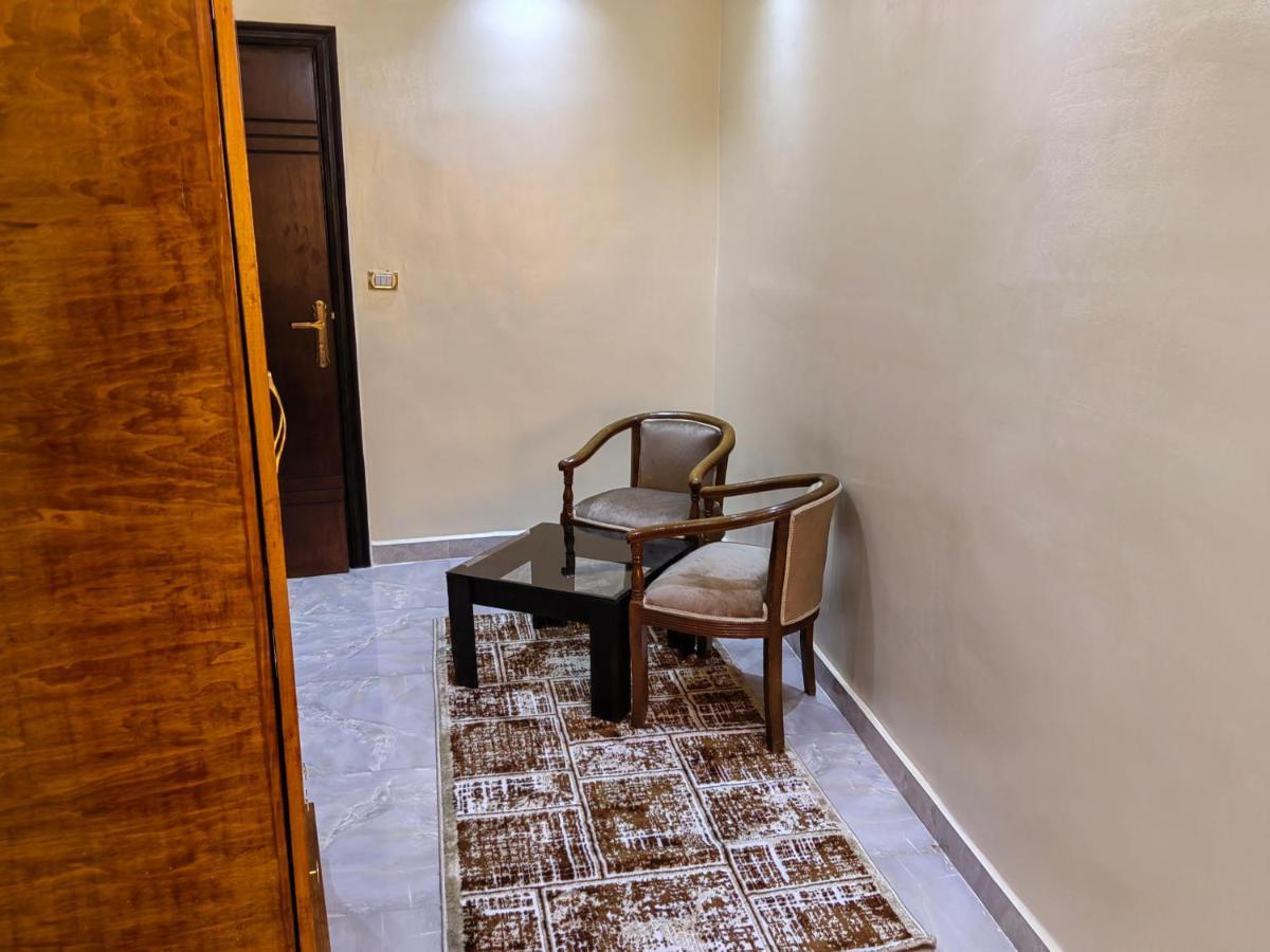 Gem Overlooking Inn Nazlet el Simman Luaran gambar