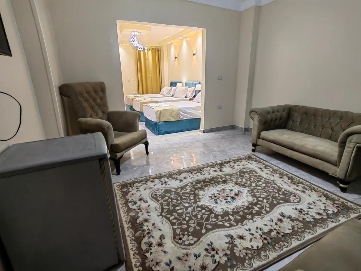 Gem Overlooking Inn Nazlet el Simman Luaran gambar