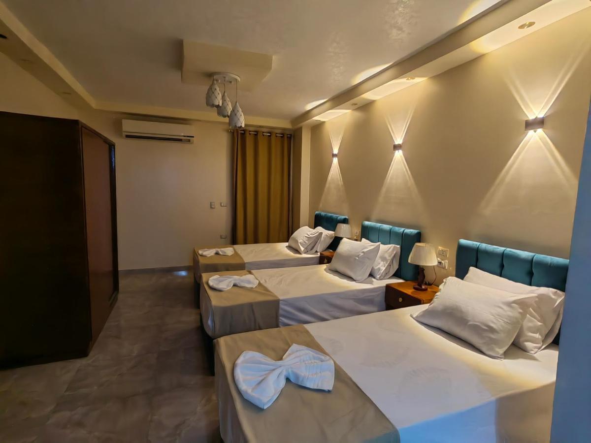 Gem Overlooking Inn Nazlet el Simman Luaran gambar
